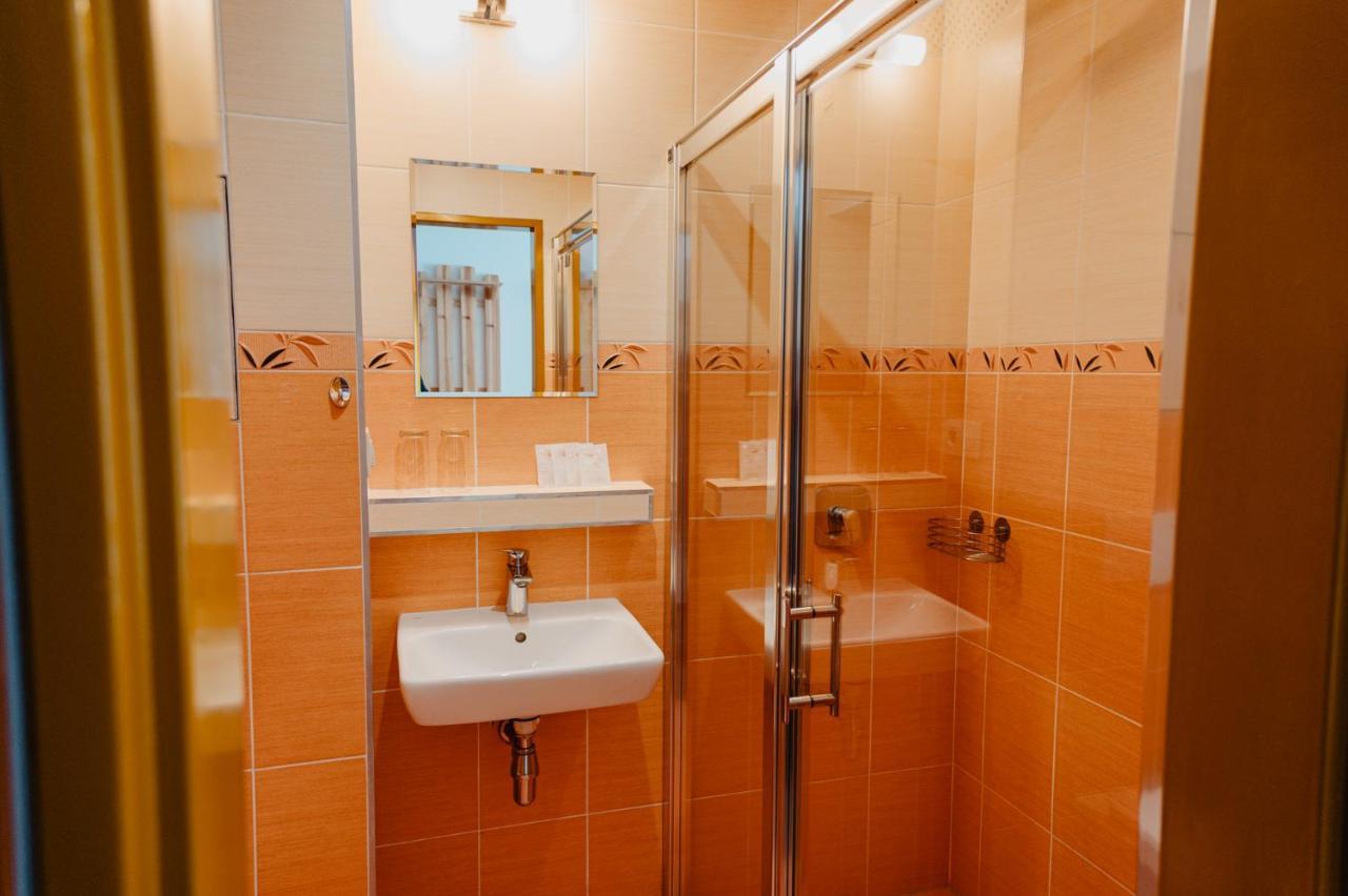 Horsky Hotel Popradske Pleso Strbske Pleso ภายนอก รูปภาพ